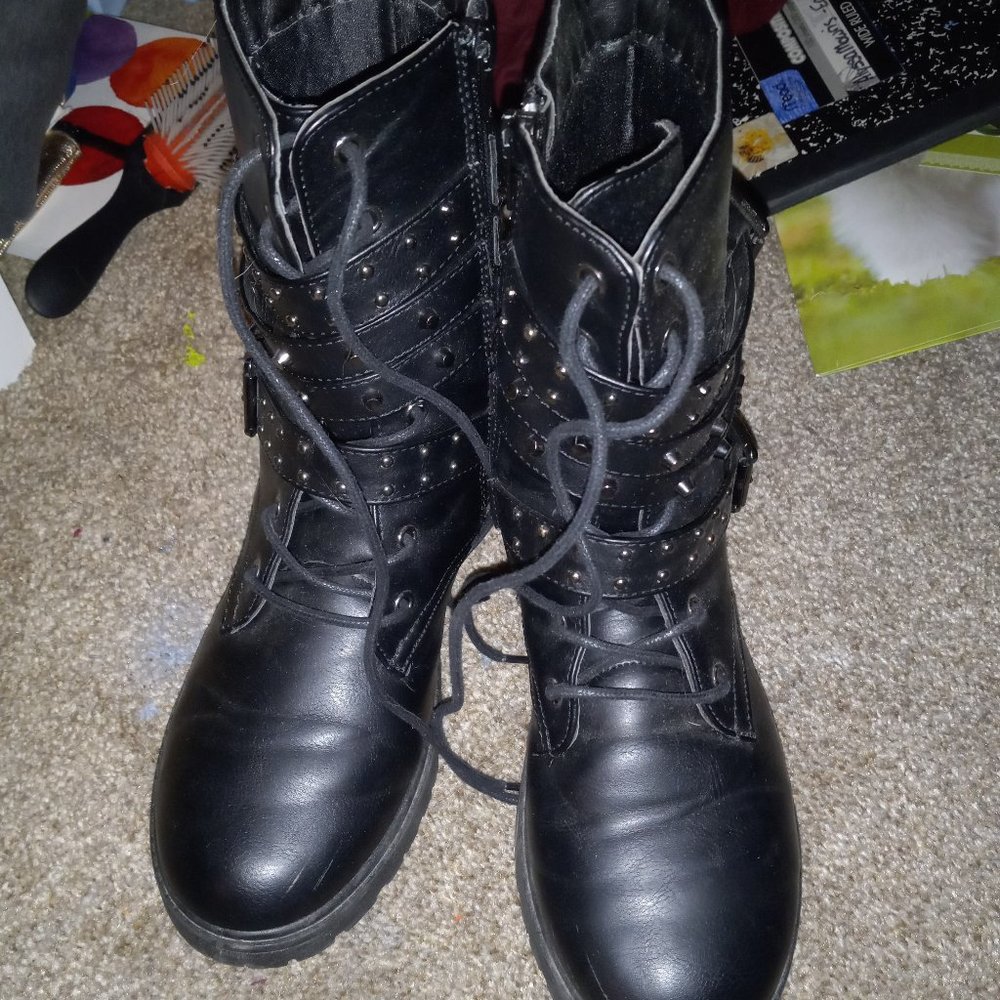 Black Boots with Buckle Stud Design
